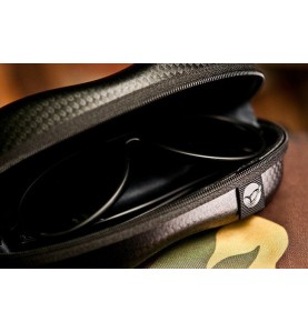 Korda Polarizačné okuliare Sunglasses Wraps Gloss black / brown