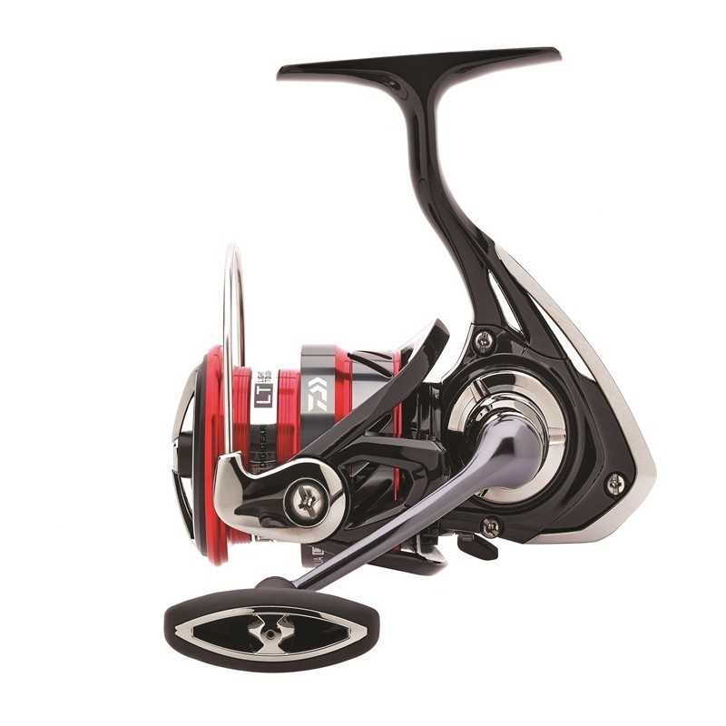 Navijak Daiwa Ninja LT 3000-C