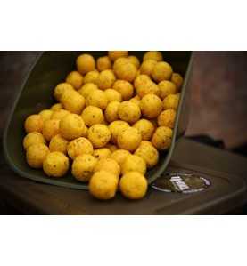 Nikl Kŕmne boilies Massive Feed Bird food - Pineapple 5kg