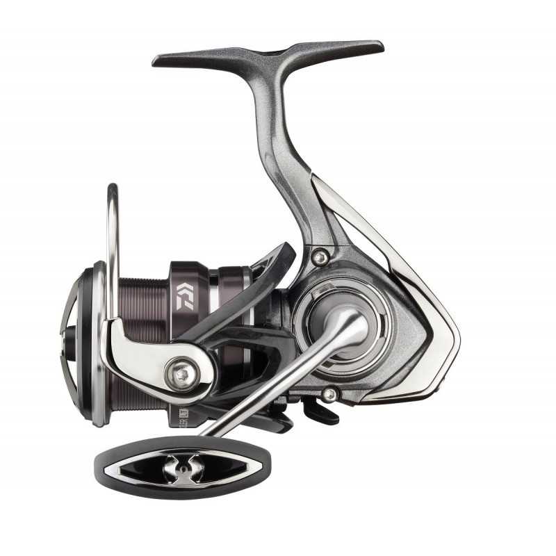 Navijak Daiwa 20 Exceler LT 3000-C