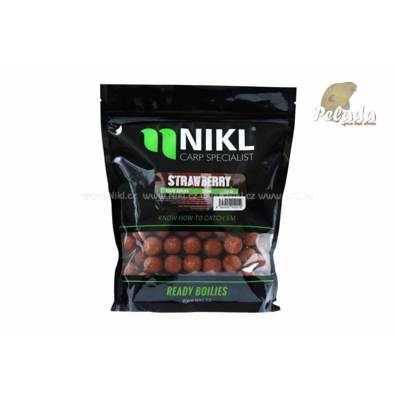 Nikl Ready Hotové boilies Strawberry Jahoda 30mm 1kg