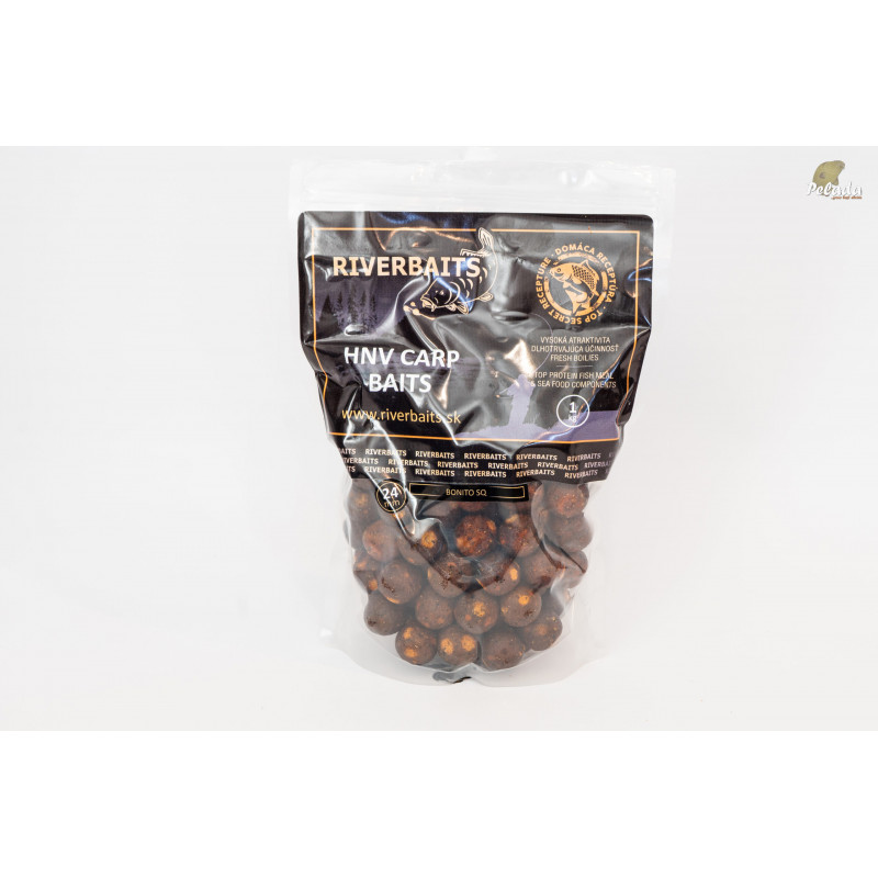 RIVERBAITS HNV Hotové Boilies 1kg - BONITO SQ / Squid Oliheň