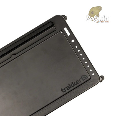 Trakker Stolík do bivaku Deluxe Bivvy Table