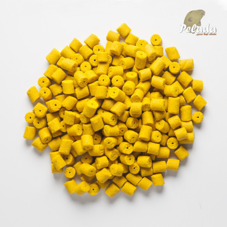Mivardi Rapid Pelety s dierkou Sladká Kukurica 2,5kg 12mm